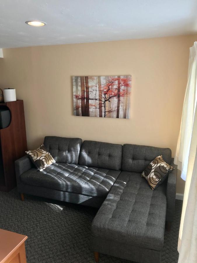 Mt. Liberty Cabins & Motel Lincoln Room photo