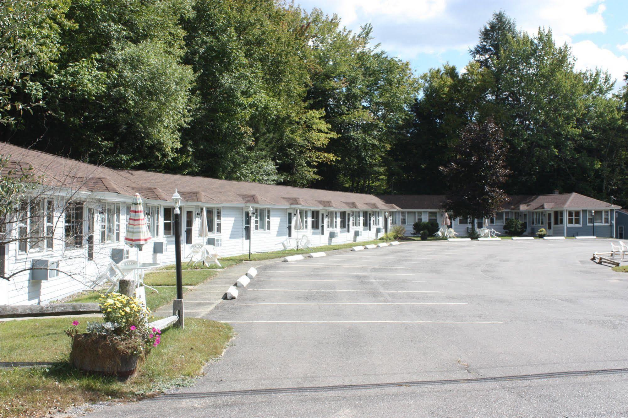 Mt. Liberty Cabins & Motel Lincoln Exterior photo